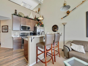 342 Edgewater Inn
